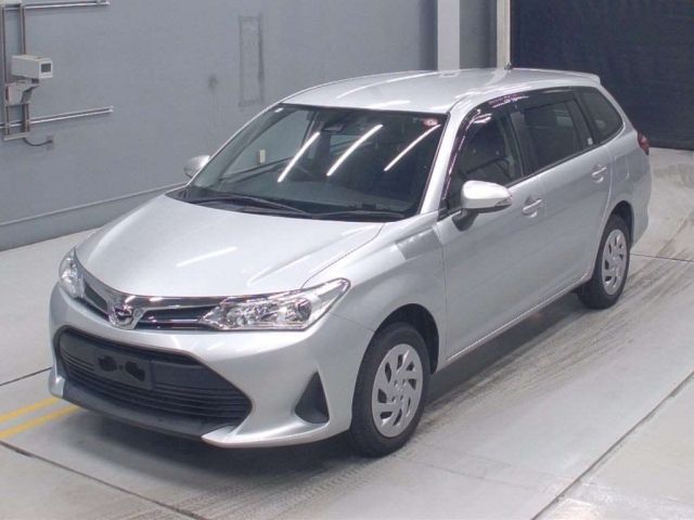 30398 Toyota Corolla fielder NZE164G 2018 г. (CAA Gifu)